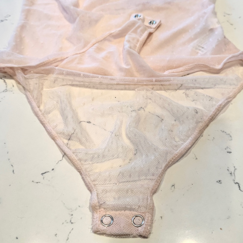 Forever 21 Pink Sleeveless Lace Bodysuit Lingerie Baddie Women’s Size S NWT - Picture 8 of 11